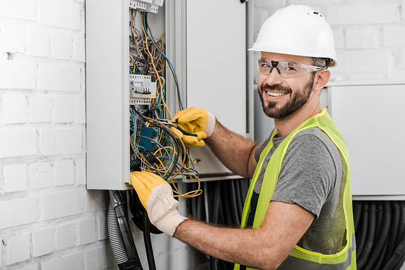 Local Electricians Near Me in Southampton Hampshire